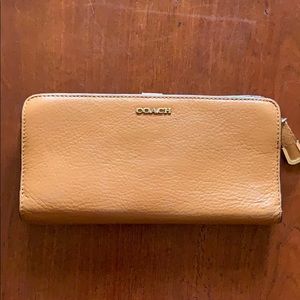 Tan Coach wallet